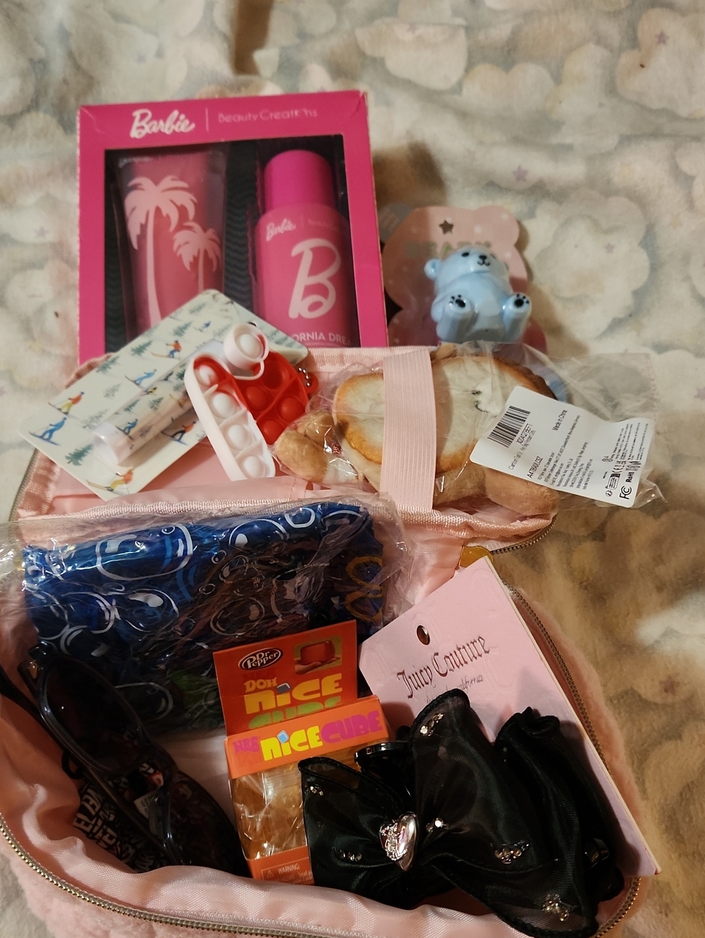 Pink Travel Cosmetic Set